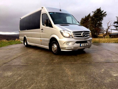 Merecedes Vianot People Carrier with 8 Seats, Air Con, Large Luggage Area for hire from Curran Coaches, Kilcar, County Donegal, Ireland